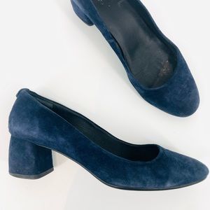 Kate Spade Velvet Block Heels in Midnight Blue Size 8